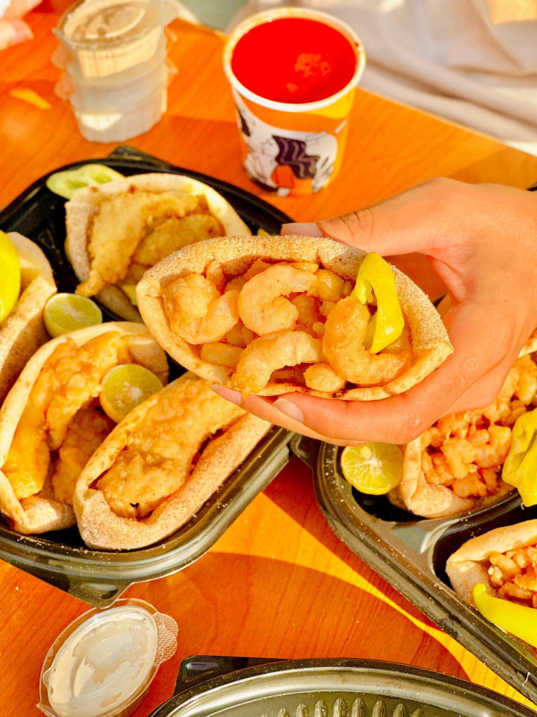 ساندوتش جمبري بلدي وسط