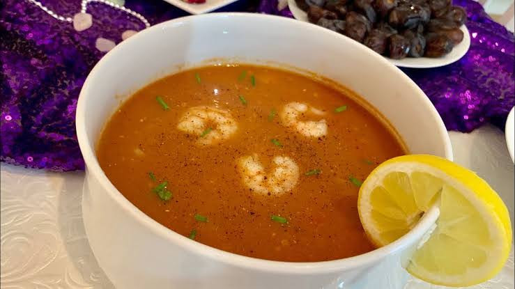 شوربه جمبري حمراء سادة